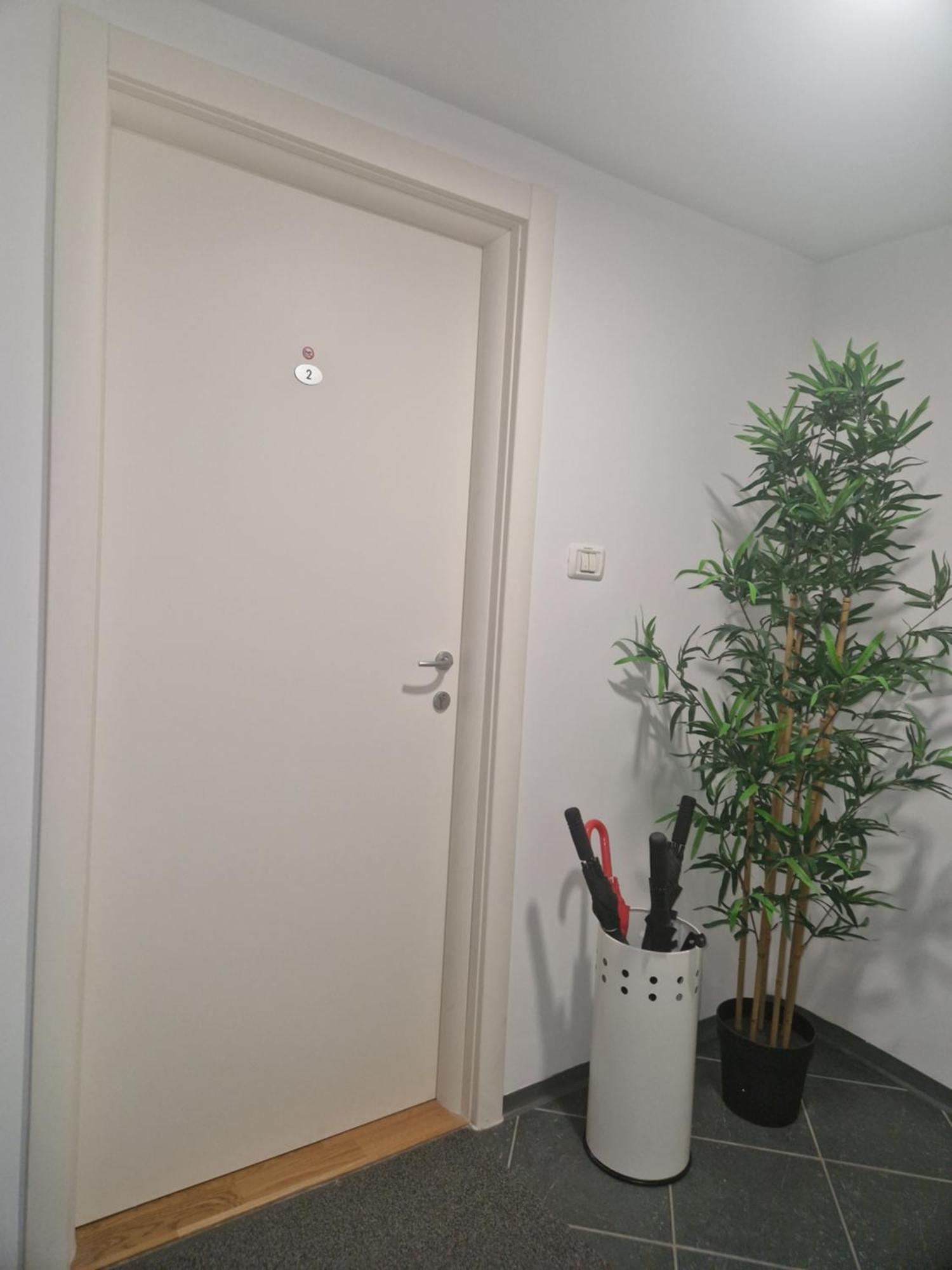 Apartment Diana Piran Bagian luar foto