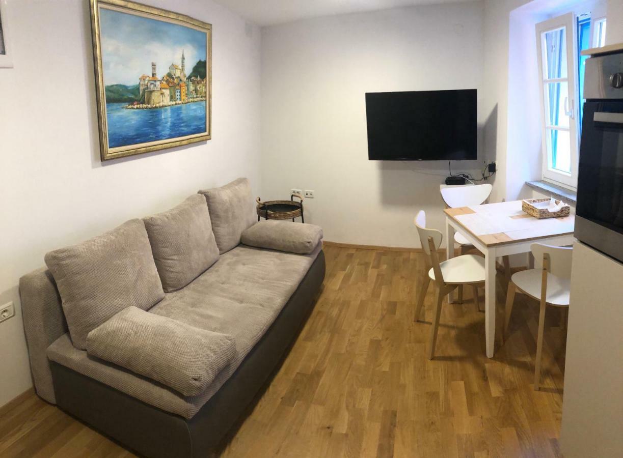 Apartment Diana Piran Bagian luar foto