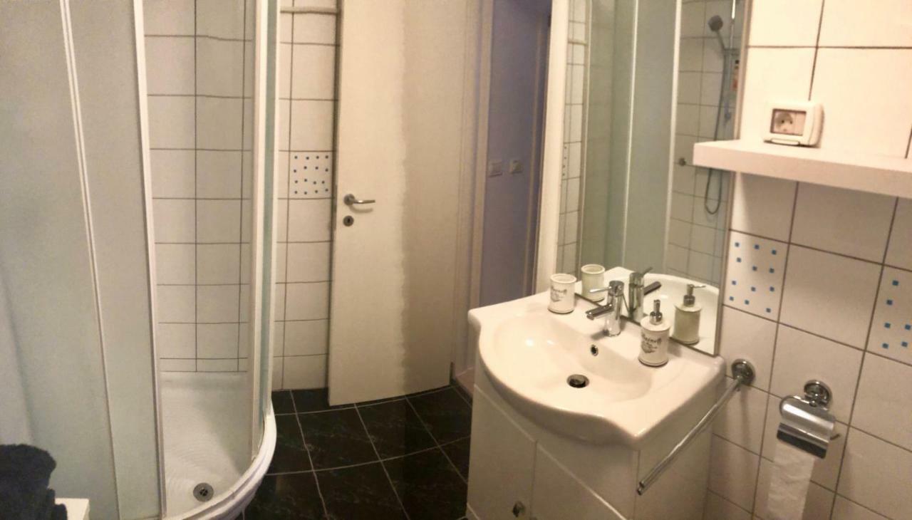 Apartment Diana Piran Bagian luar foto